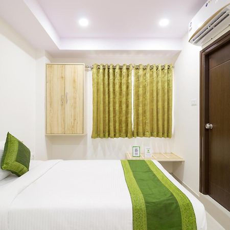 Hotel Pratz Inn Hyderabad Esterno foto