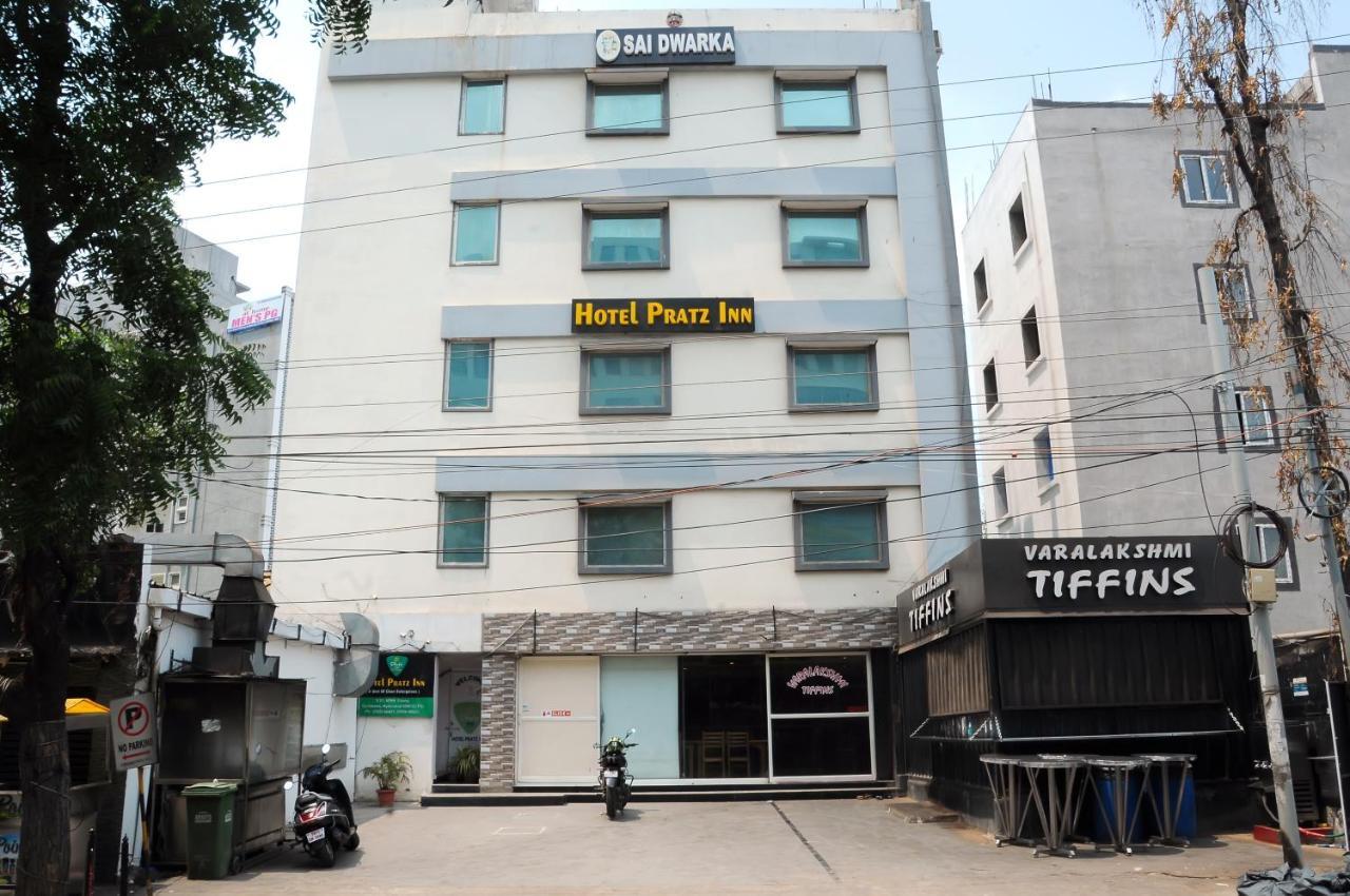 Hotel Pratz Inn Hyderabad Esterno foto