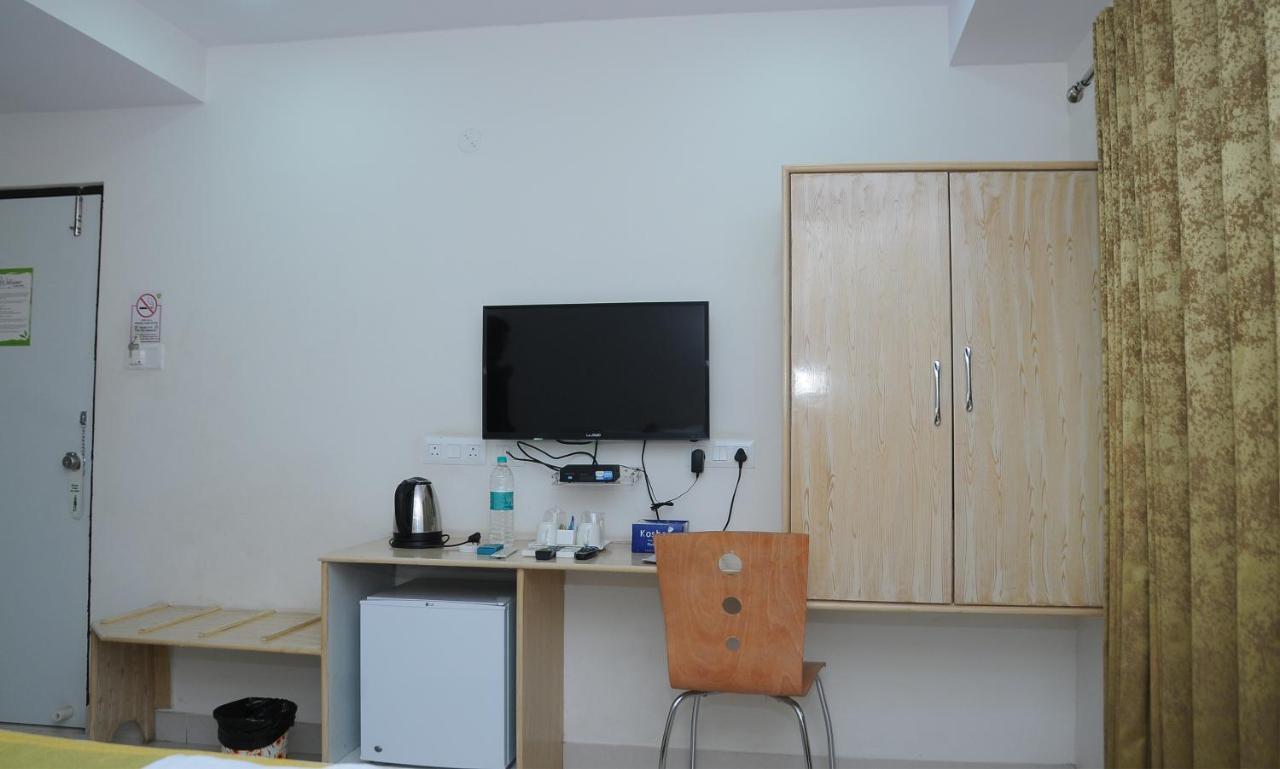 Hotel Pratz Inn Hyderabad Esterno foto
