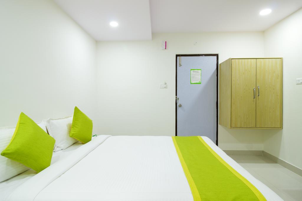 Hotel Pratz Inn Hyderabad Esterno foto